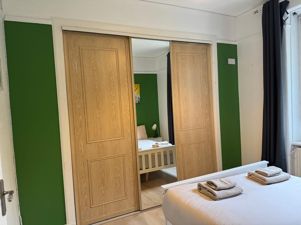 Bed, Photo of the whole room, Bedroom, towels, wardrobe