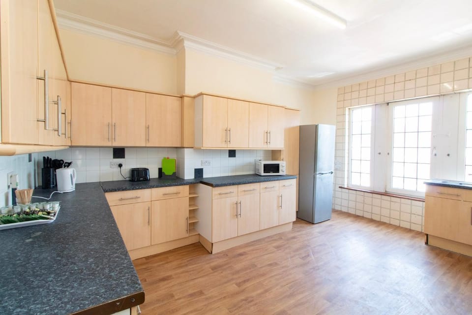 Brookvale Guest House Room 6 Bed and Breakfast in Southampton