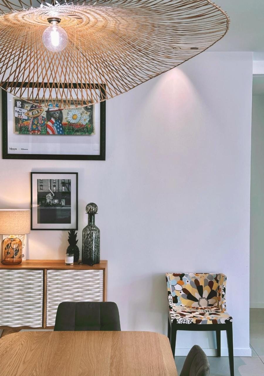 Living room, Dining area