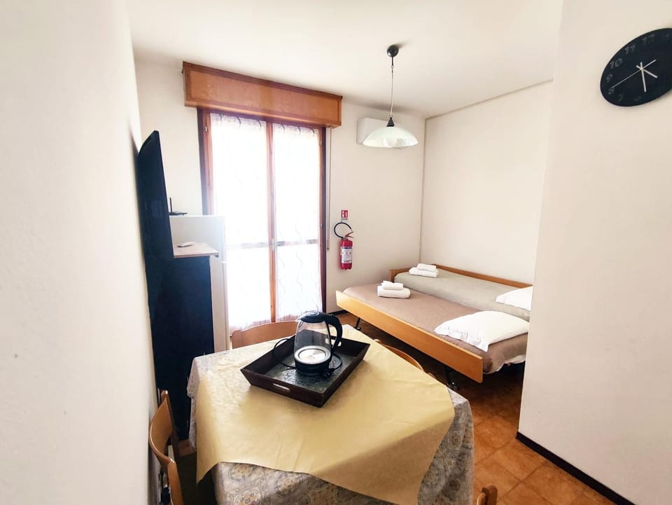 Bed, TV and multimedia