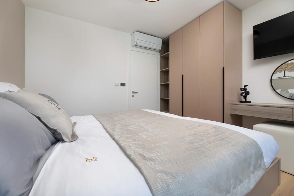 TV and multimedia, Bedroom