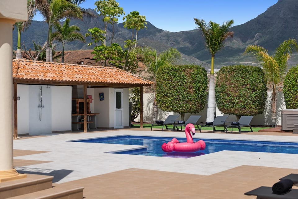 KARAT Villa Luso Villa in Canary Islands
