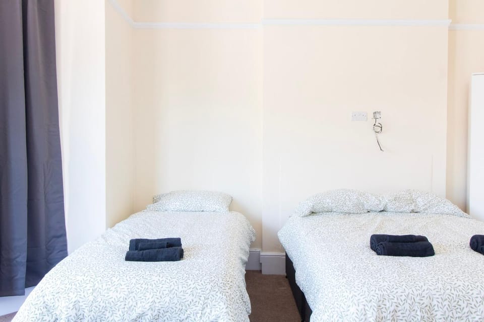 Brookvale Guest House Room 9 Bed and Breakfast in Southampton