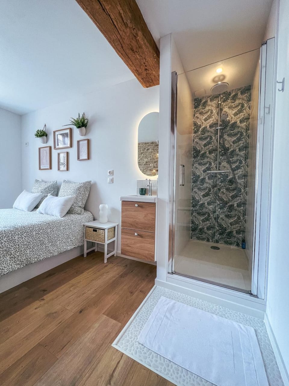 Shower, Bathroom