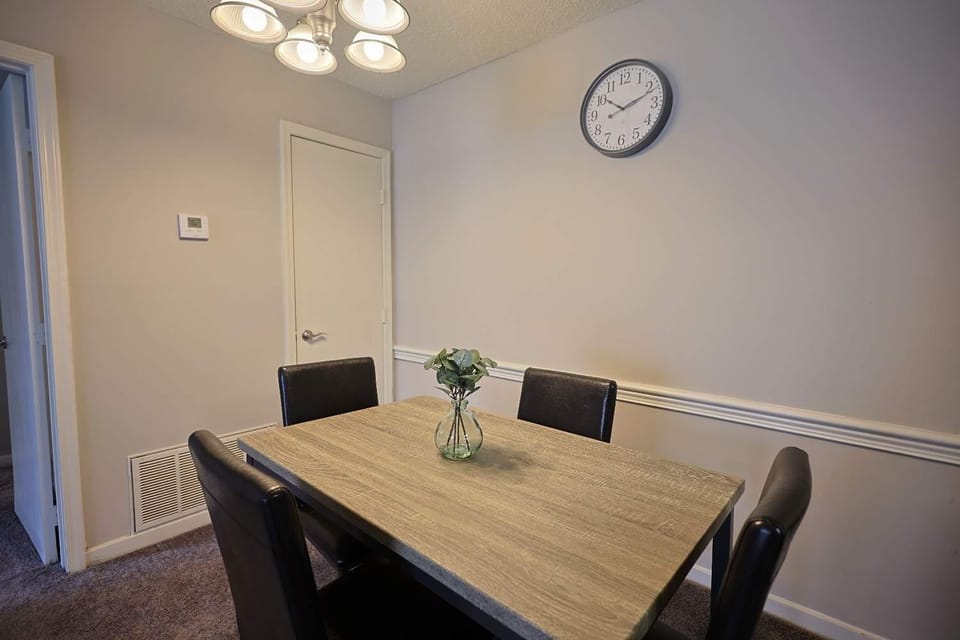 Northtown Apartments 7E I Comfy 2 Bed 2 Bath Apartment in Flowood