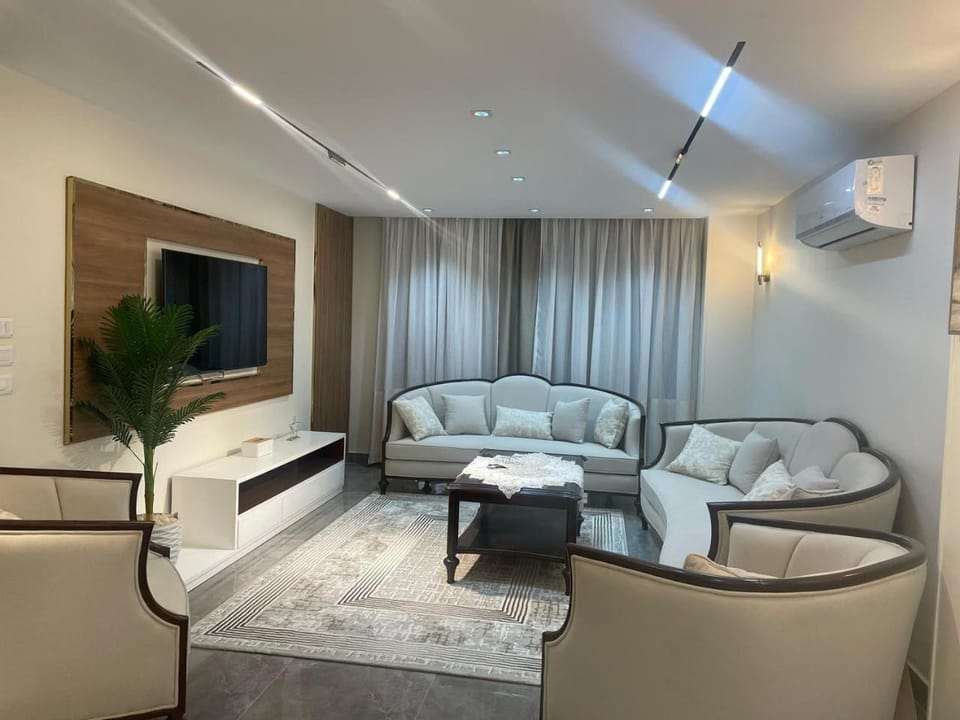 المهندسين شارع جامعة الدول العربية Apartment in Egypt