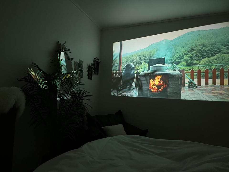 TV and multimedia, Bedroom