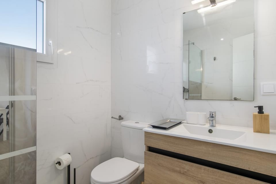 Bathroom, Living room
