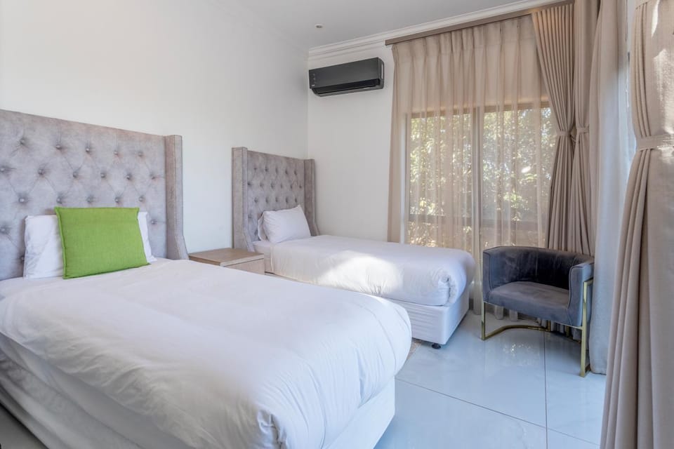 44 Horsewood Drive Zimbali Estate House in Dolphin Coast