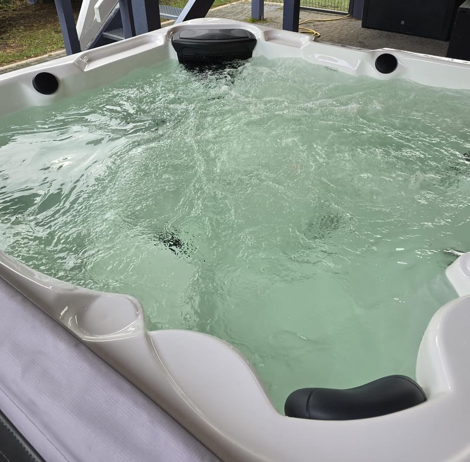 POKÓJ Słoneczna Idylla k Karpacza SAUNA JACUZZI Apartment in Lower Silesian Voivodeship