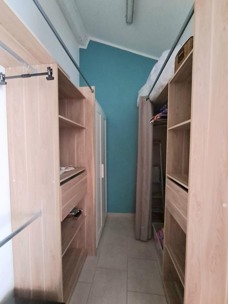 wardrobe
