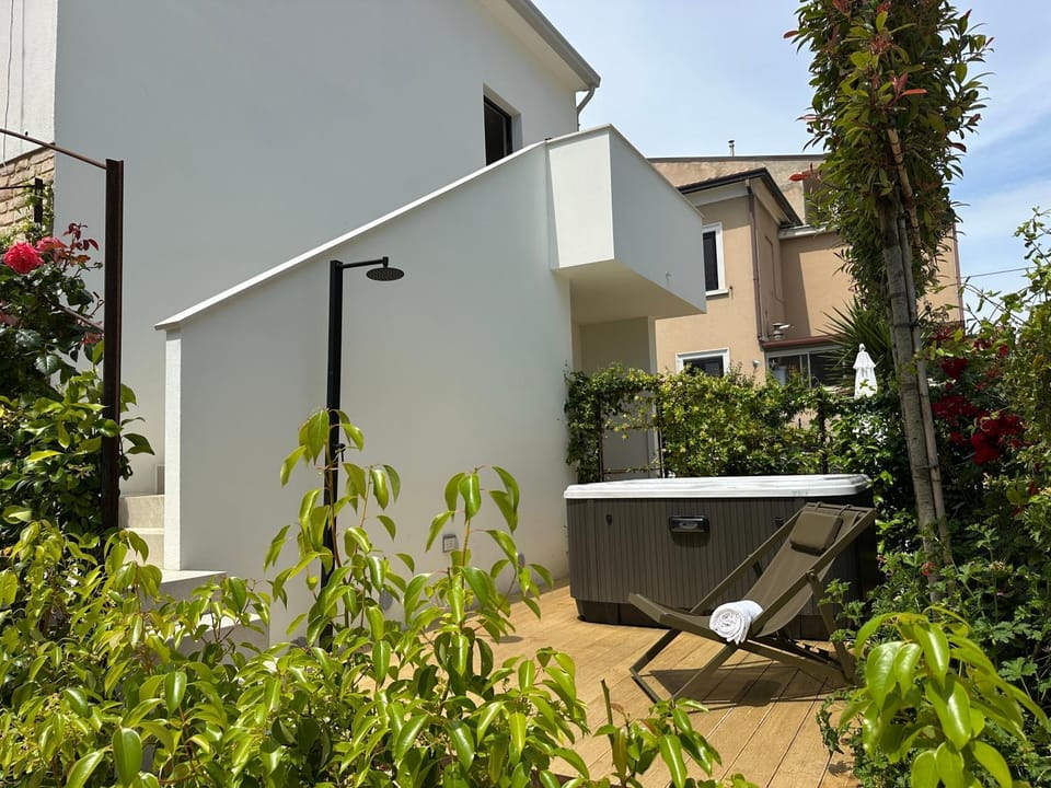 Garden, Garden