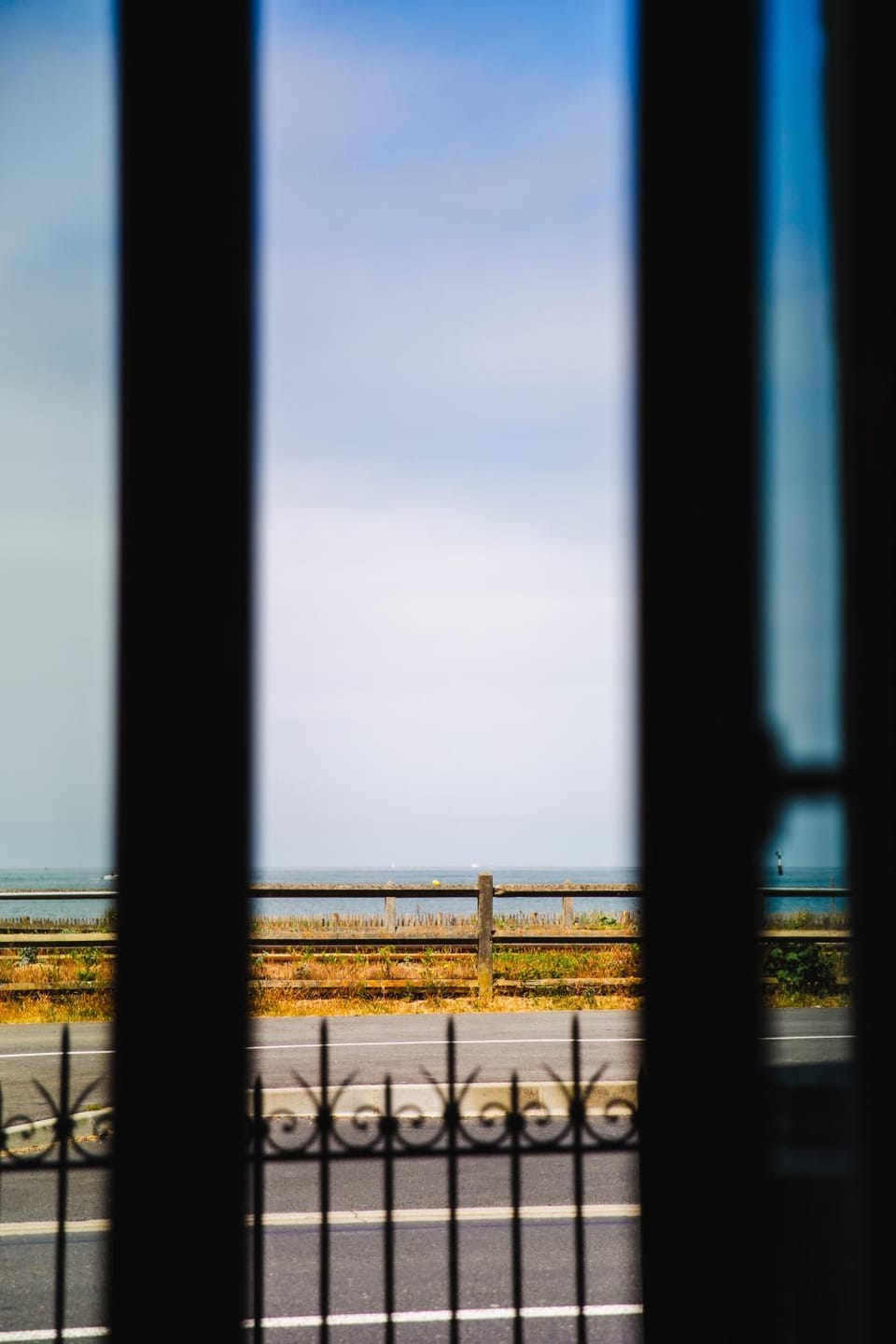 VILLA 139 LA VAGUE - FRONT DE MER - appartement contemporain et terrasse sur cour - 2 à 6 personnes - Rez-de-chaussée Apartment in Houlgate