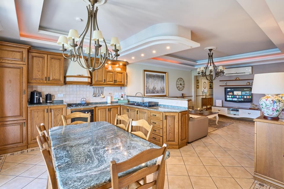 Seafront Luxury Apartment Apartment in Marsaskala