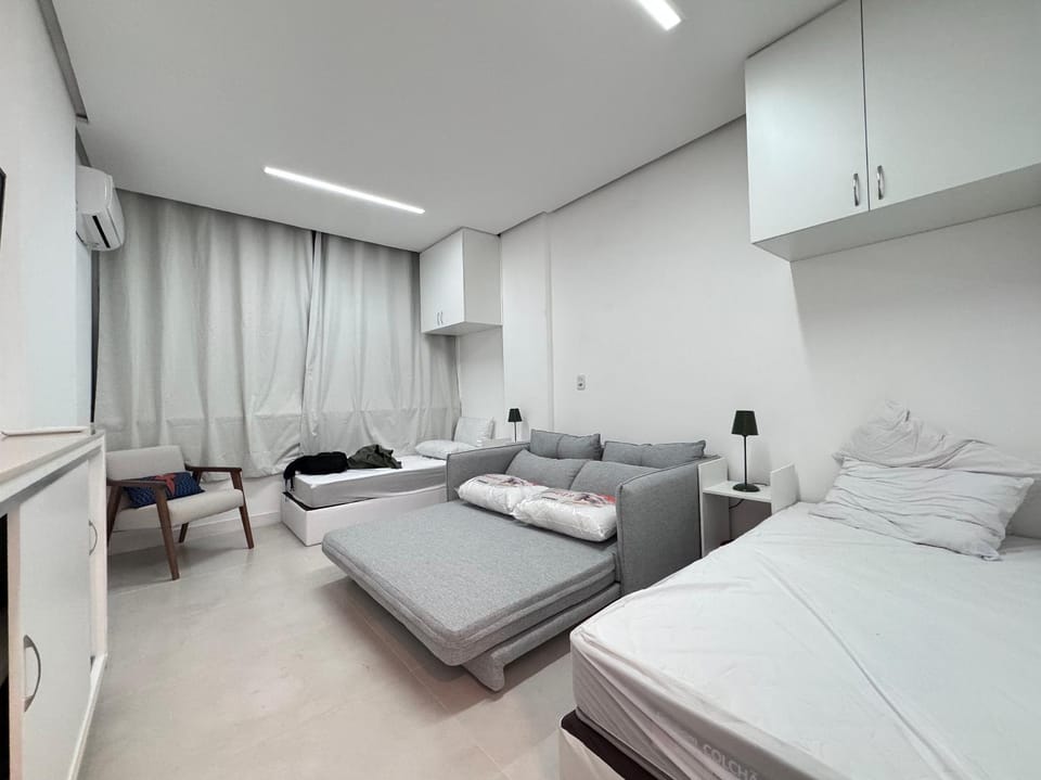 5 Min da Praia, no Coração de Copacabana Apartment in Rio de Janeiro