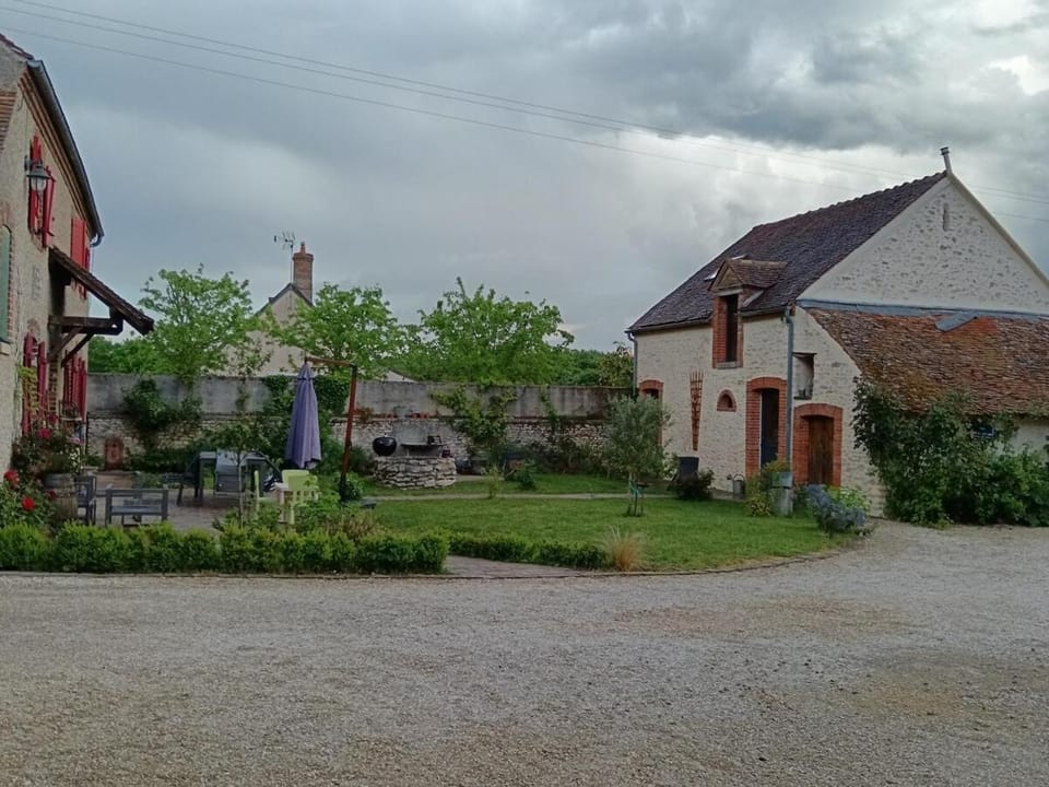 Gîte du Rucher House in Centre-Val de Loire