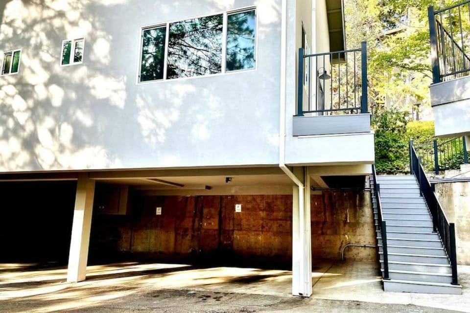 Family Friendly 1st Apple Hill exit Tahoe House in Placerville