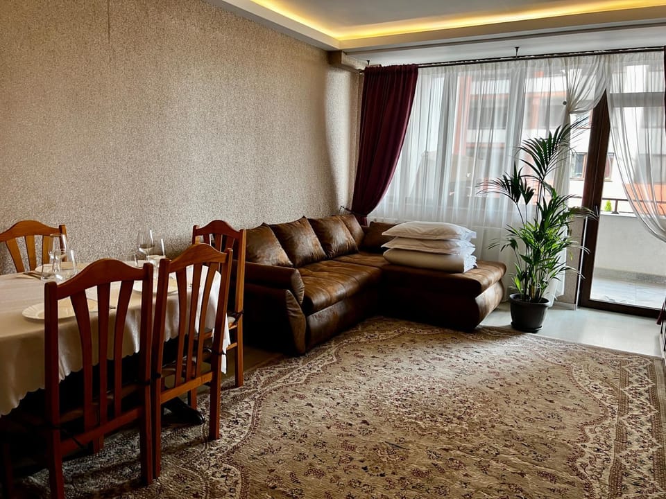 Apartament Isaran Apartment in Brasov