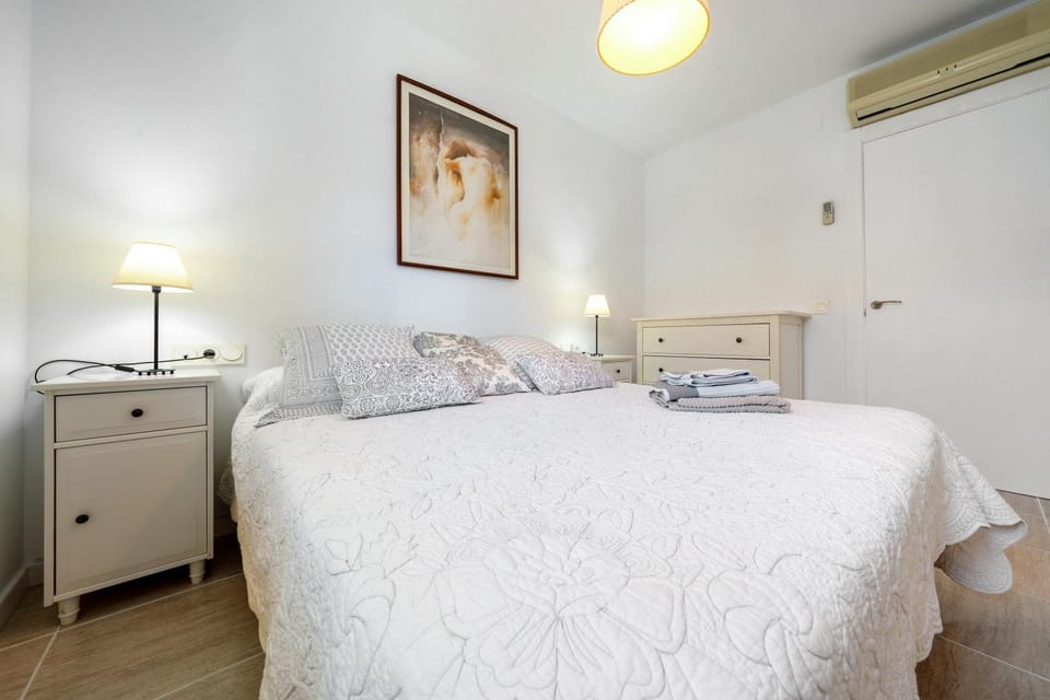 Living room, Bedroom
