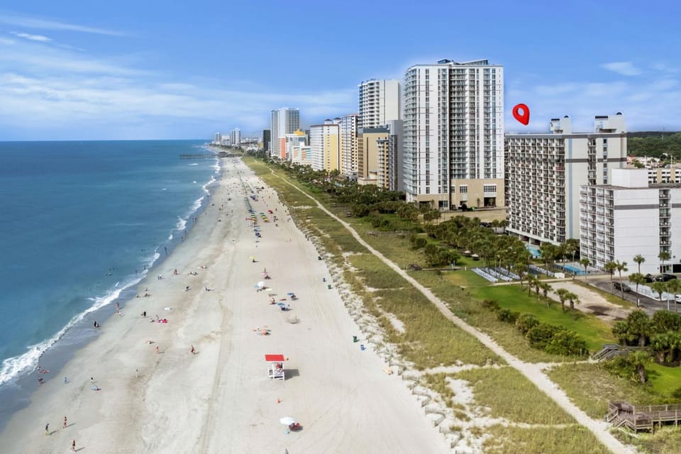Boardwalk Beach Resort Unit 1037 - Oceanfront House in Myrtle Beach
