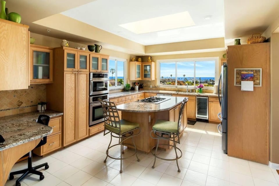 Oceanview Coastal Retreat in Redondo Beach House in Redondo Beach