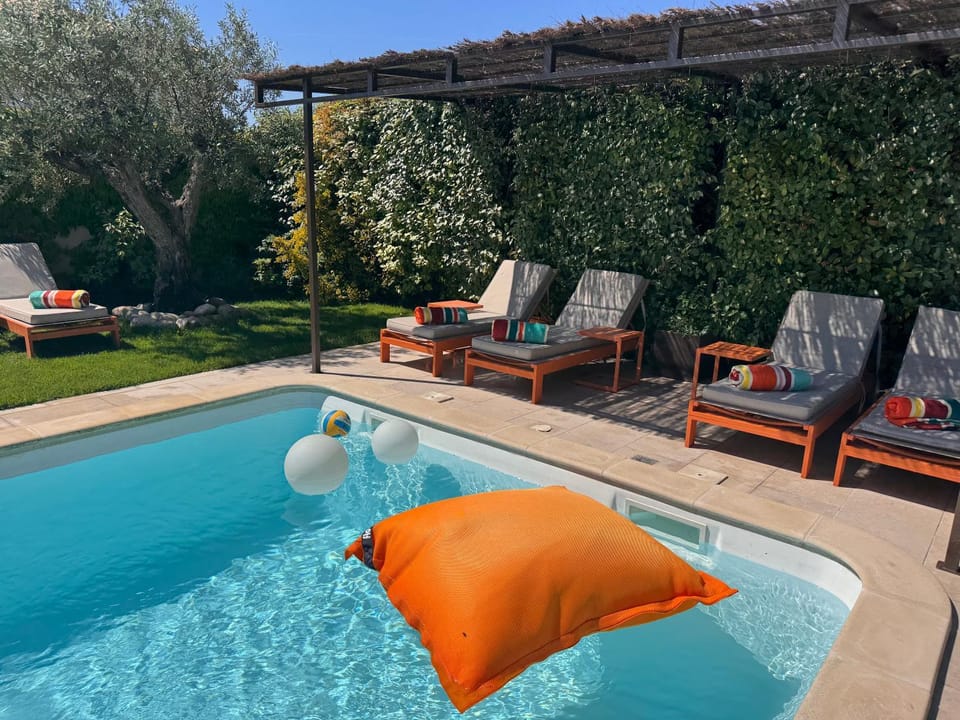 Patio, Pool view, Swimming pool, sunbed