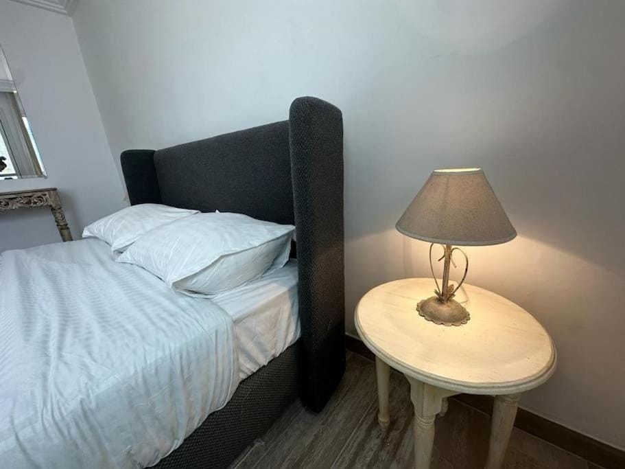 Appartement privé au cœur de la Marsa Apartment in Tunis Governorate, Tunisia