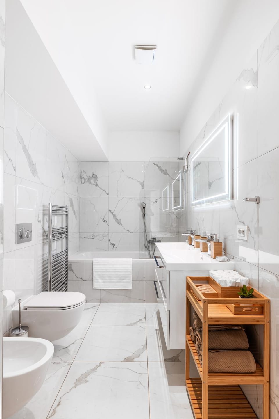 Bathroom, Bath