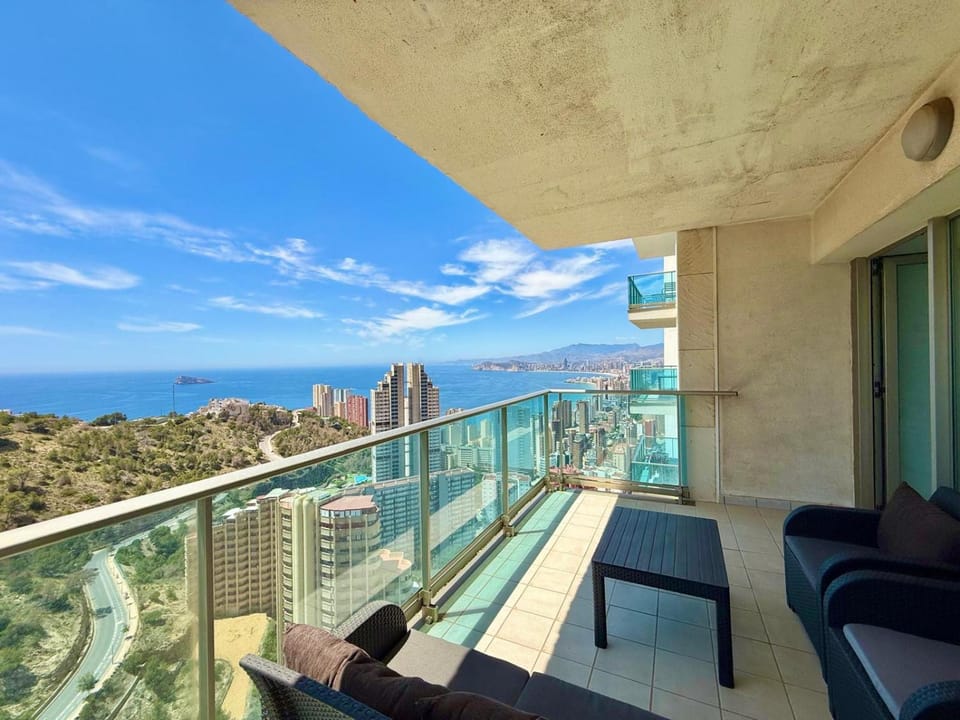 Lugano 27 Floor Apartment in Benidorm