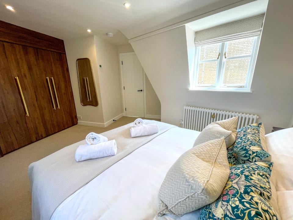 Great location! - Luxury Chic Flat by River Apartment in Cambridge