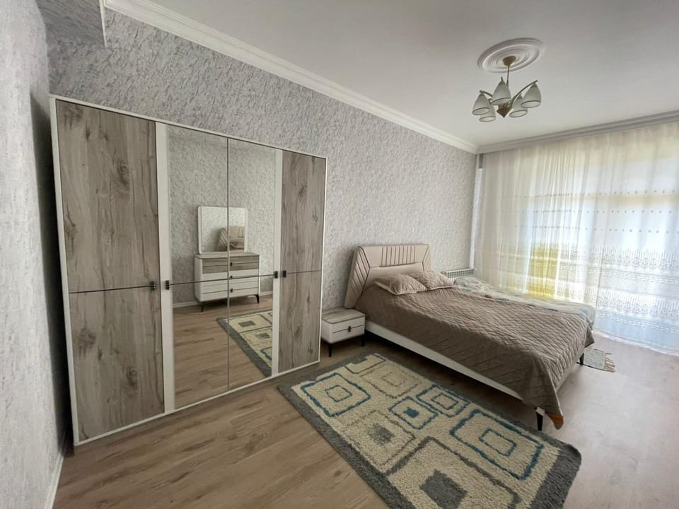 Bed, Photo of the whole room, Bedroom, wardrobe