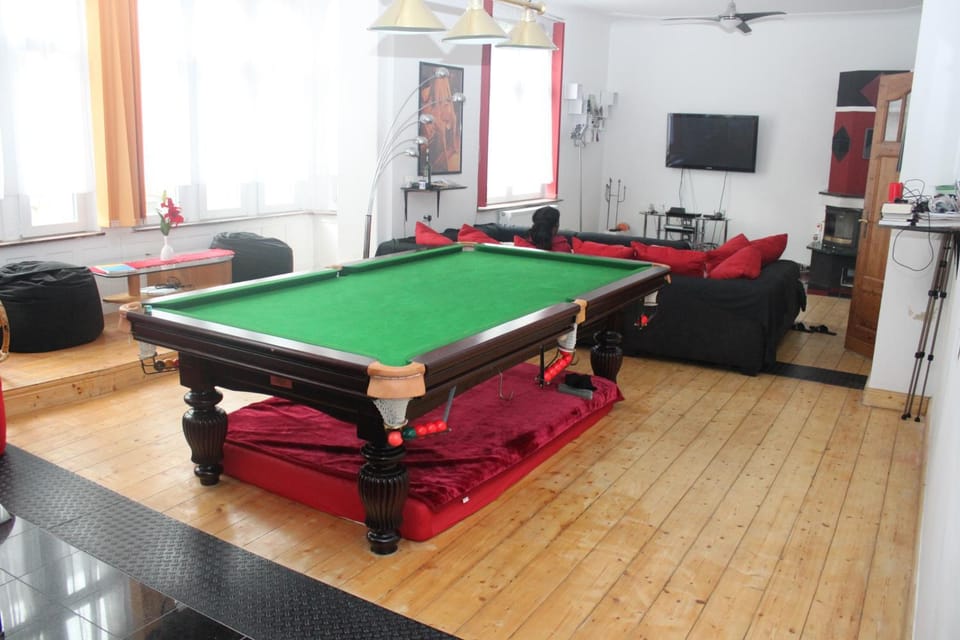 Billiard