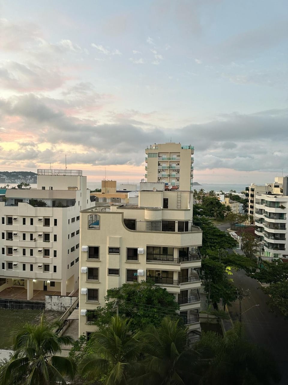 Apartamento Enseada 2 suítes com lazer completo Apartment in State of São Paulo