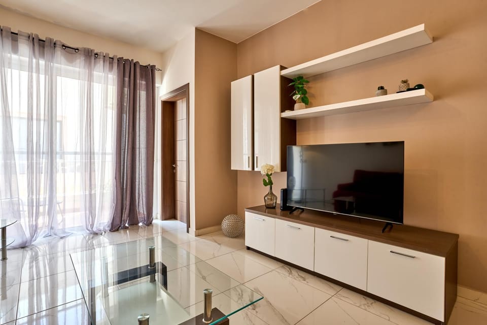 TV and multimedia, Living room