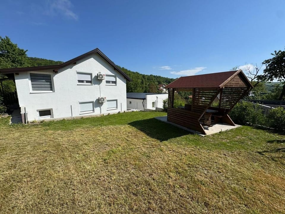 Vila Vacation Sarajevo House in Federation of Bosnia and Herzegovina