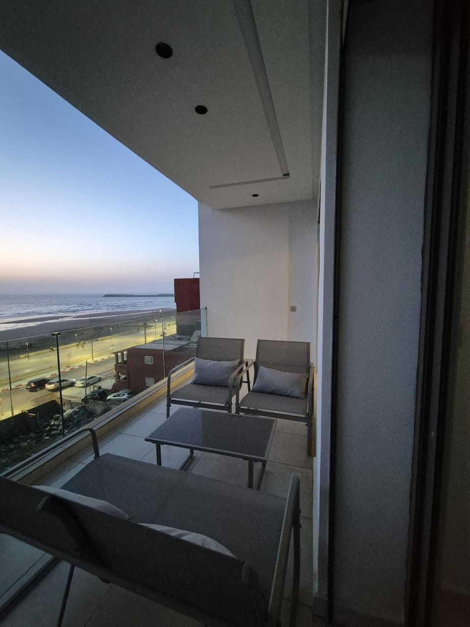 Seaside Escape - Modern Comfort and Relaxation in Mehdia Apartment in Rabat-Salé-Kénitra