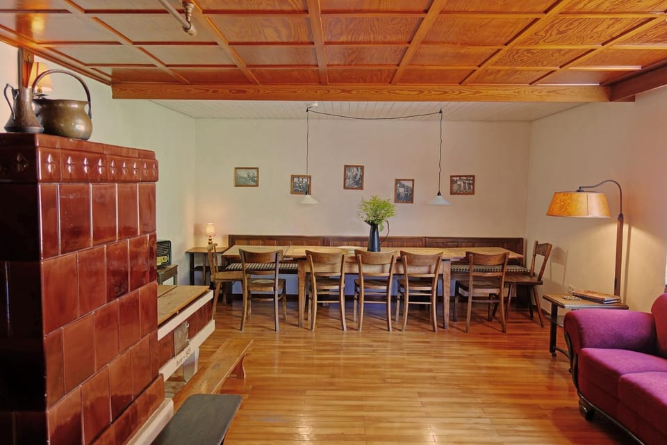 Property building, Living room