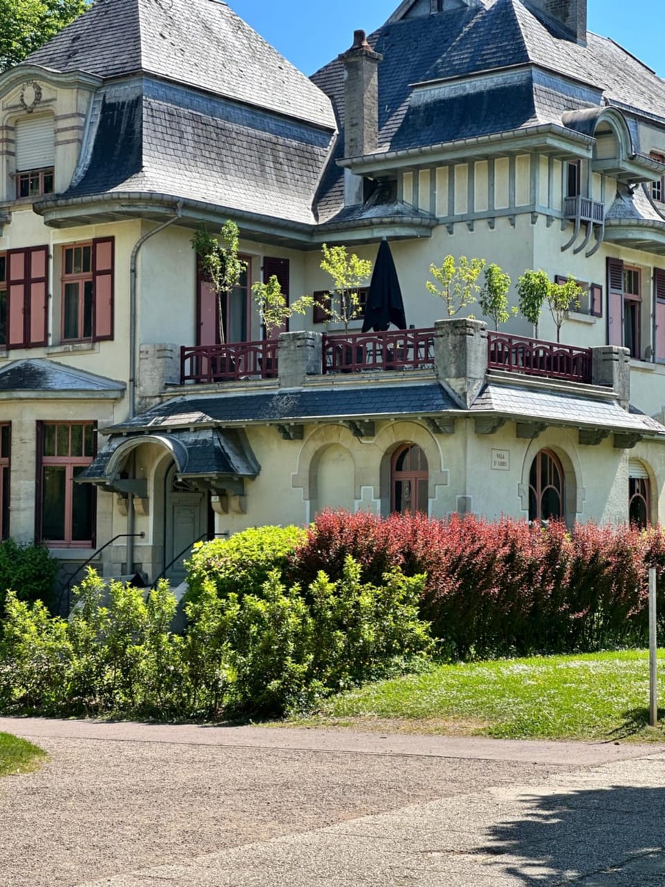 Property building, Garden, Balcony/Terrace, Garden view