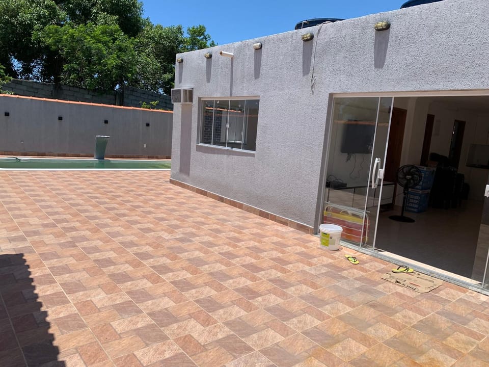 Casa com piscina em Saquarema House in Saquarema