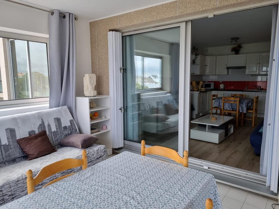 Balcony/Terrace, Dining area