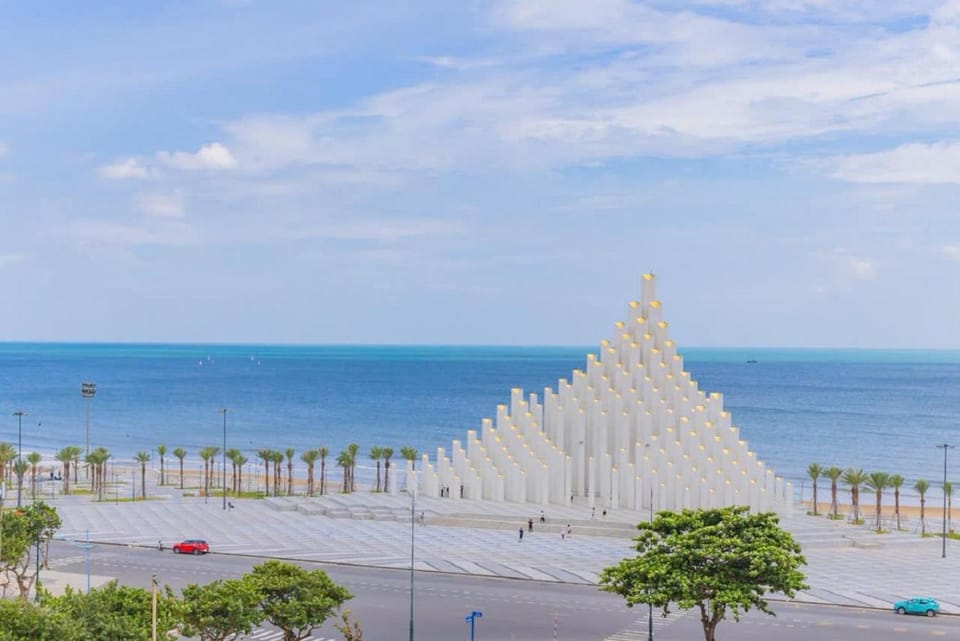 Sea view, Location