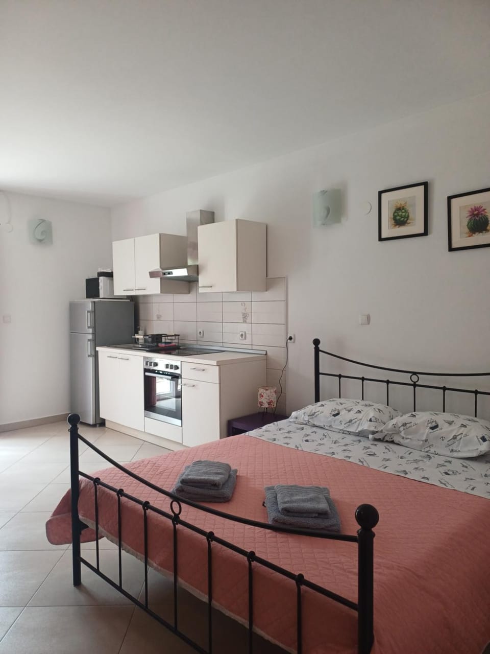 Studio Apartment Ivo Apartment in Cres