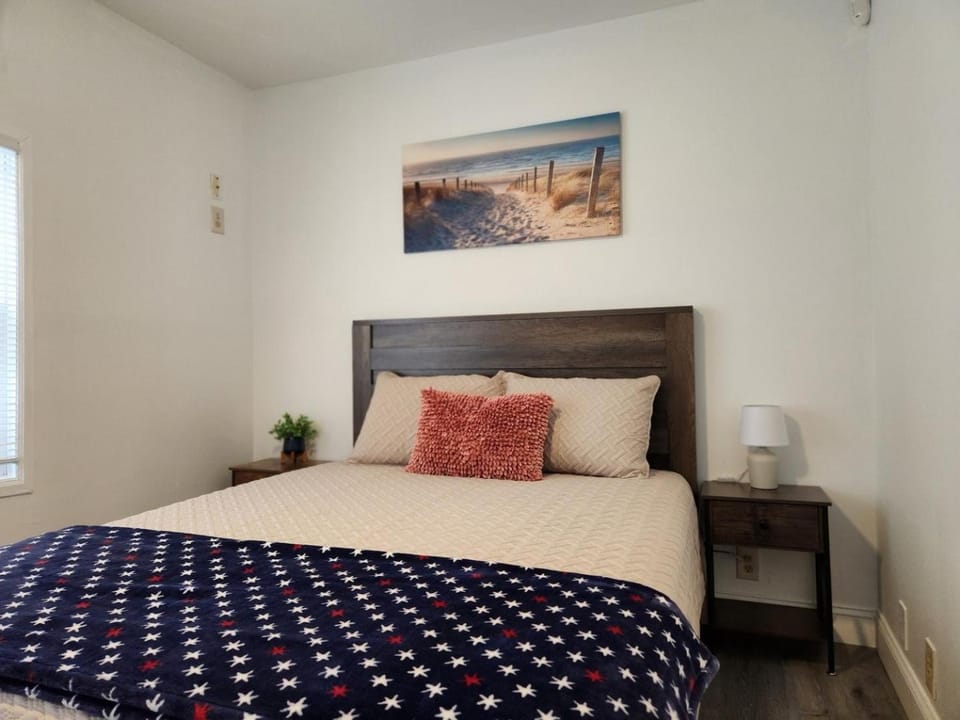 Lower Chelsea Lookout- On Water by Beach & Boards! Apartment in Atlantic City