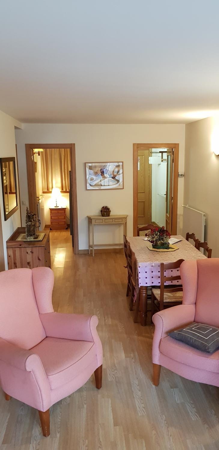 Communal lounge/ TV room, Living room