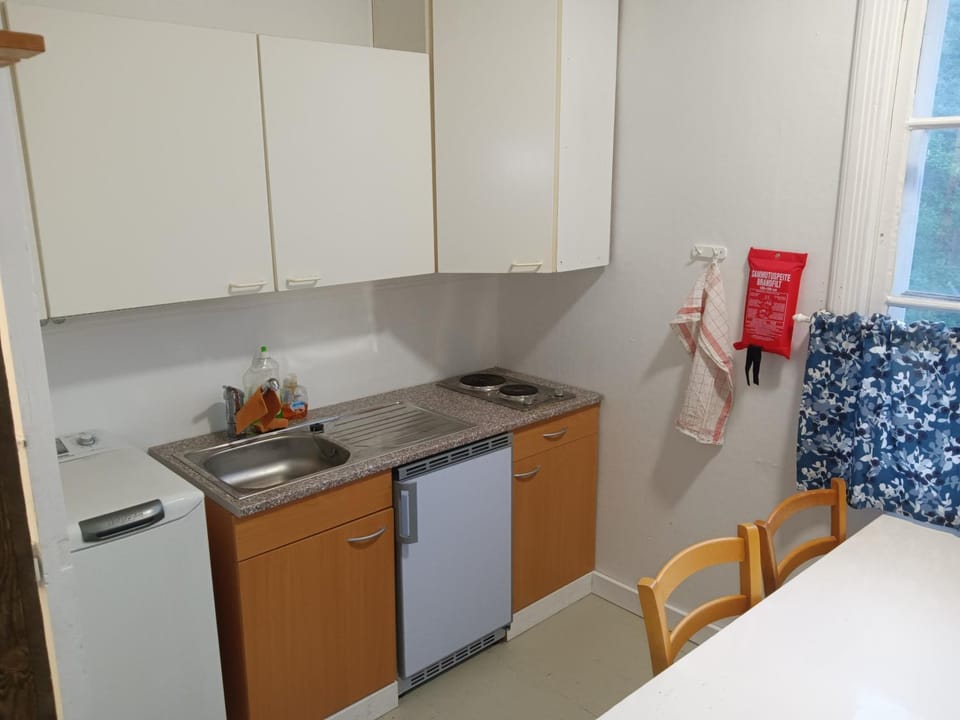 Vanhan puukerrostalon 30m2 asunto minimi 2 yötä Apartment in Finland