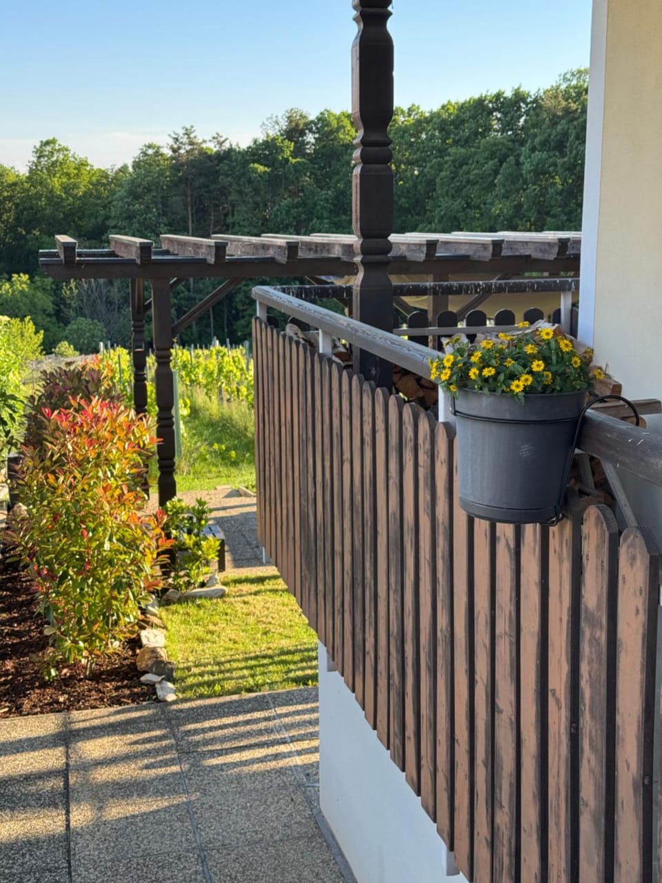 Spring, Day, Garden, View (from property/room), Balcony/Terrace, Garden view