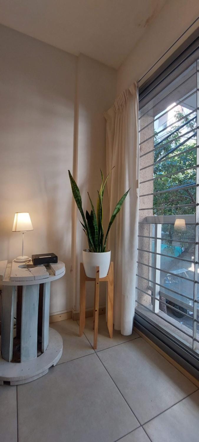 Photo of the whole room, City view