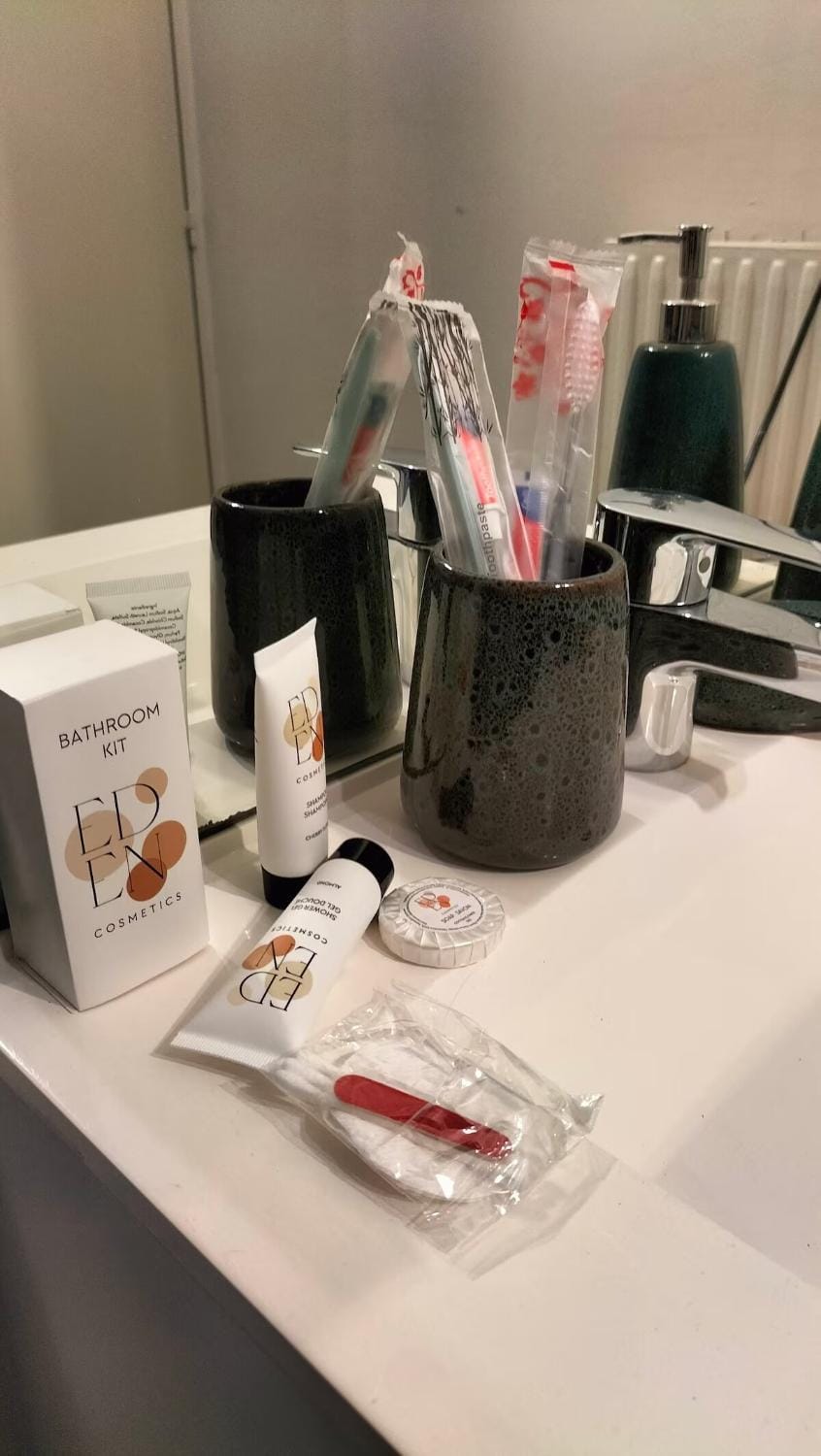 2 bedrooms, air conditioning, garage, metro Apartment in Vaulx-en-Velin