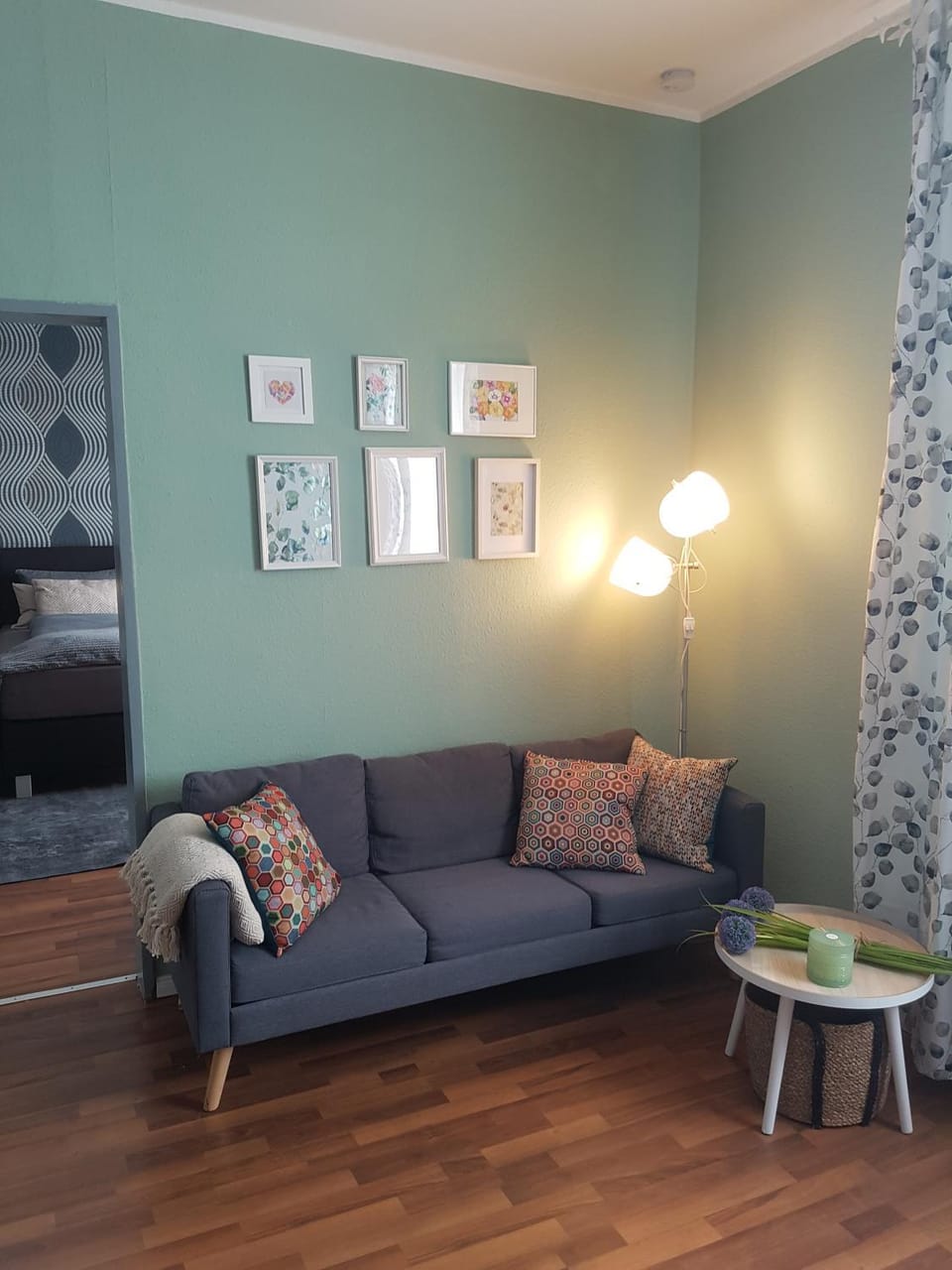 Seating area