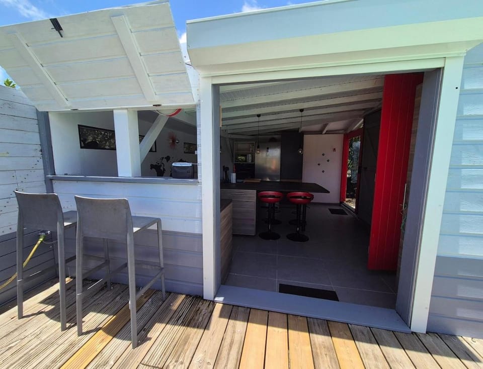 Patio, Kitchen or kitchenette